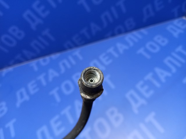 Шланг гальмівний задній, правий 26541FJ041 SUBARU