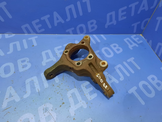 Цапфа - поворотний кулак передній, правий 28313SC000 SUBARU
