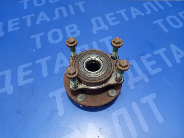 Маточини передніх коліс 28373XC00A SUBARU
