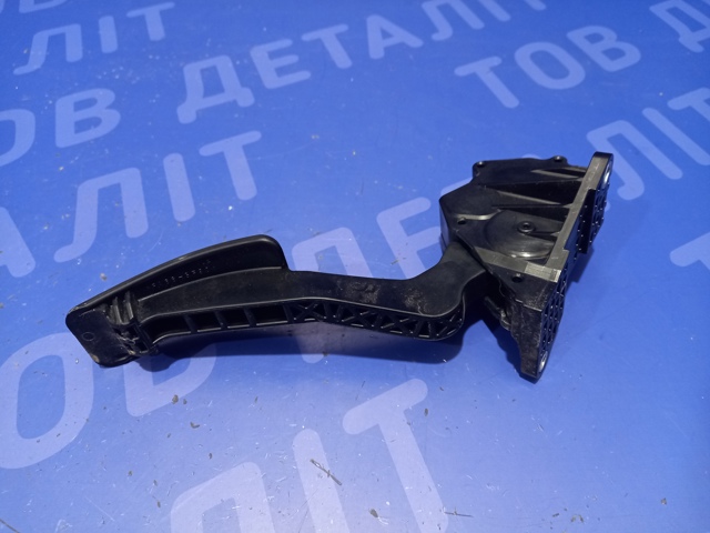 Педаль газу (акселератора) 36010FJ050 SUBARU