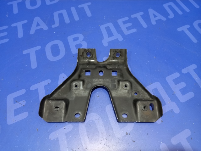 Кронштейн замку капоту 3G0805567A VAG