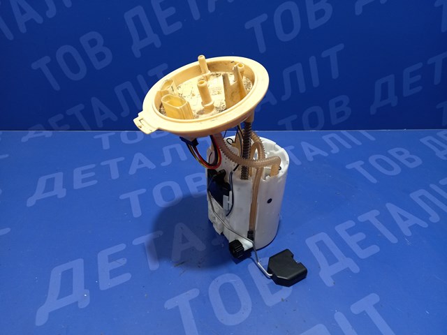 Насос занурювальний в баці 3Q0919088A VAG