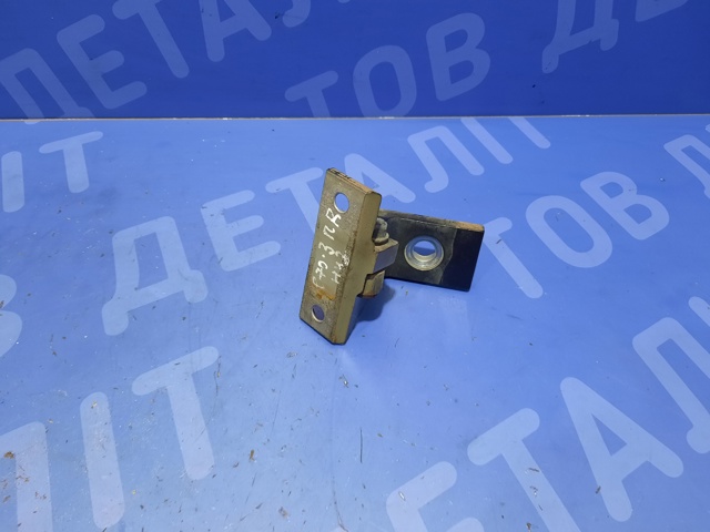 Петля передніх дверей, правих 41517176850 BMW