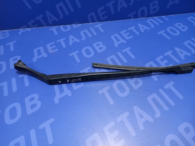 Важіль-поводок двірника лобового скла 42341755 GM