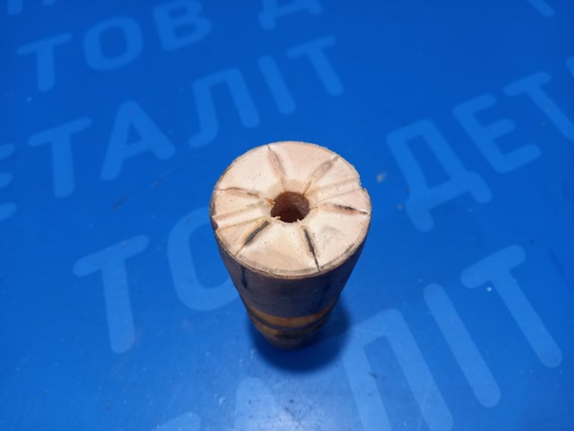 Буфер заднього амортизатора 42491860 GM