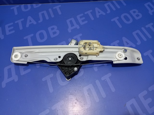 Склопідйомник задніх лівих дверей 42521385 GM