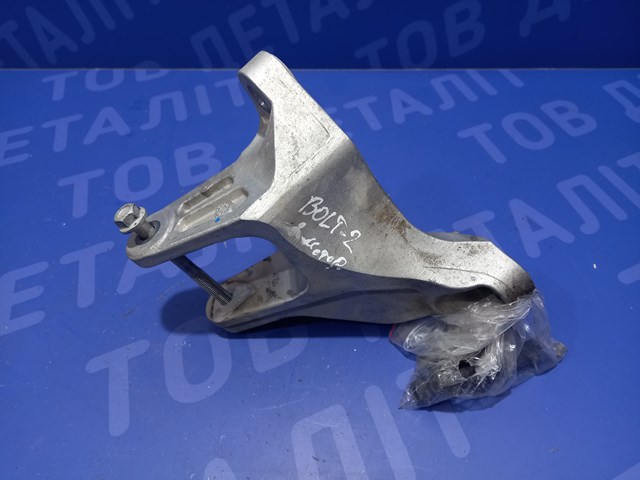 Кронштейн подушки (опори) двигуна, задньої 42542235 GM