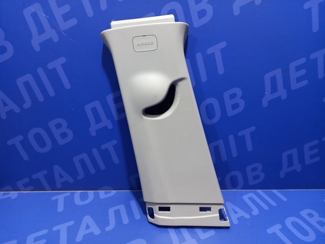 Обшивка стійки кузова внутрішня, середня ліва 42650497 GM