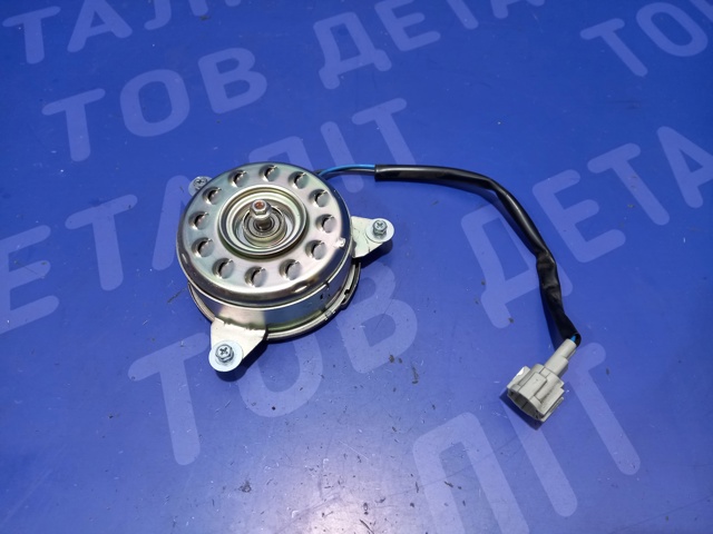 Електродвигун вентилятора системи охолодження 45131FG003 SUBARU