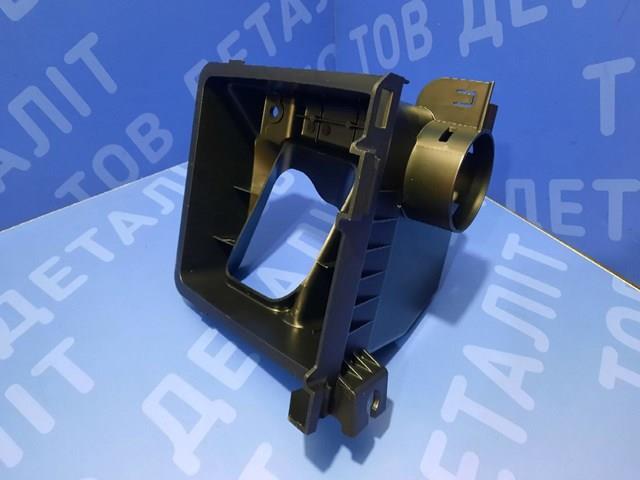 Корпус повітряного фільтра, нижня частина 46052SG000 SUBARU