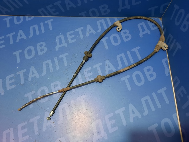 Трос ручного гальма задній, правий 4820A050 MITSUBISHI