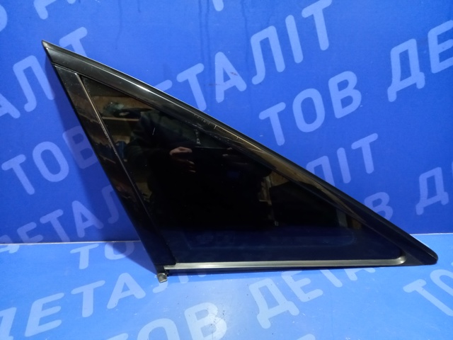 Скло кузова/багажного відсіку, ліве 4G5845297NVB VAG