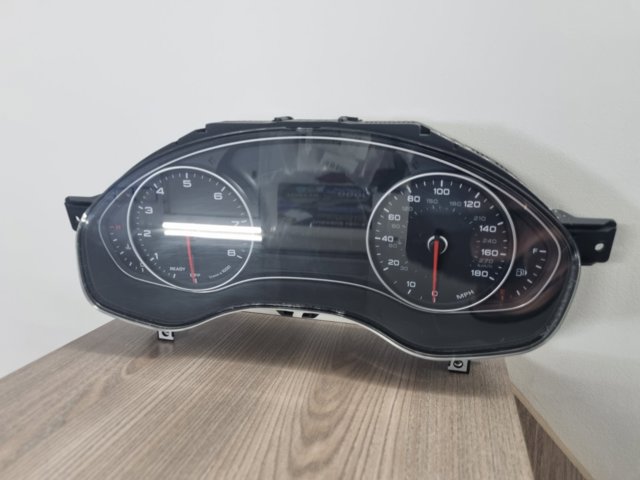Щиток приладів (комбінація) 4G8920987T VAG
