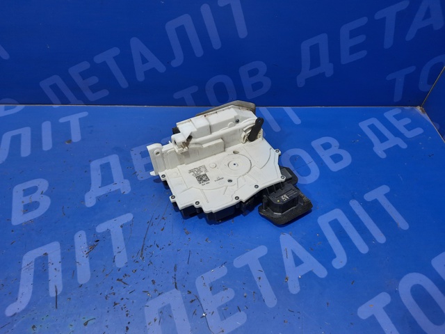 Замок двері правої передньої 4K1837016N VAG