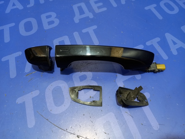 Ручка задніх дверей зовнішня 510837206LGRU VAG