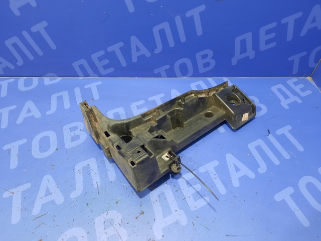 Кронштейн бампера заднього, правий 51127226936 BMW