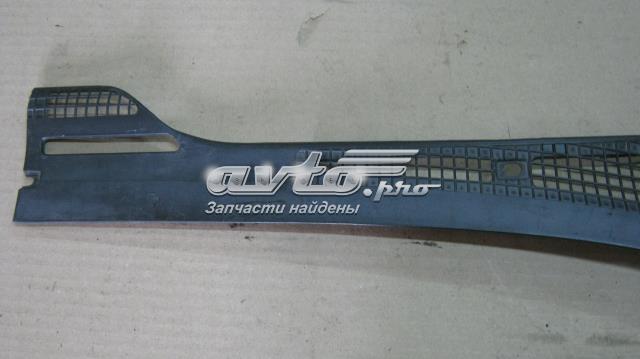 Решітка склоочисників, права 51711946126 BMW