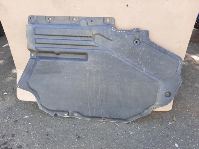 Захист днища, паливного бака 51757158405 BMW