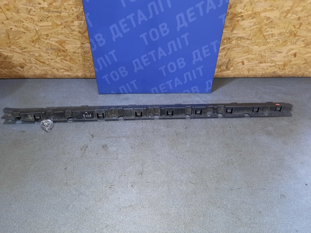 Опора порога (кріплення) 51777207195 BMW