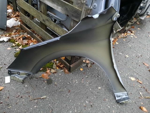 Бічна частина задні праві 57120AL02A9P SUBARU