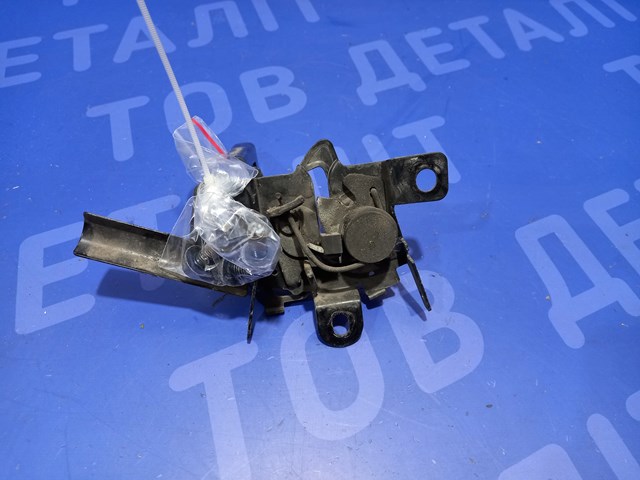 Замок кришки капота Subaru Forester 4