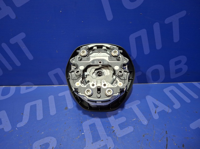 Airbag в мультируль 5G0880201C VAG