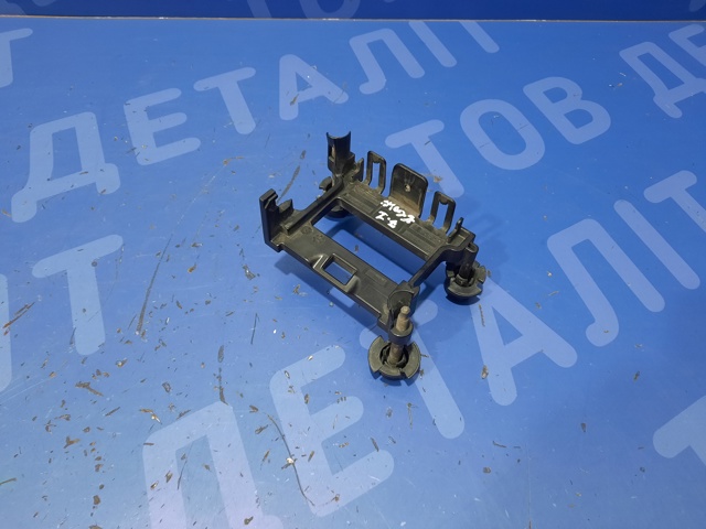 Кронштейн радара круїз контролю (дистроніка) 5G0998561 VAG