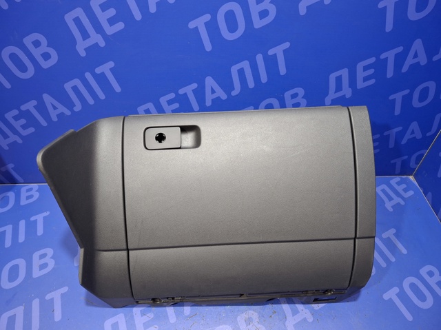 Ящик для рукавичок (бардачок) 5G1857114E82V VAG