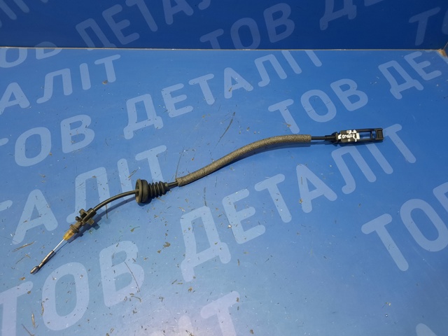 Трос відкривання дверей задніх 5G4839085A VAG