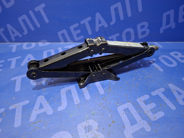 Домкрат 5Q0011031B VAG
