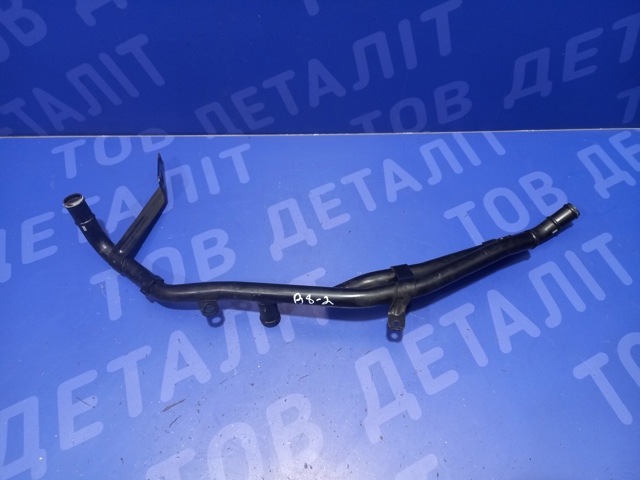 Водопровідна труба системи охолодження 5Q0121070AG VAG