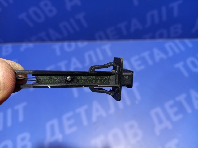 Датчик температури повітря в салоні 5Q0907543A VAG