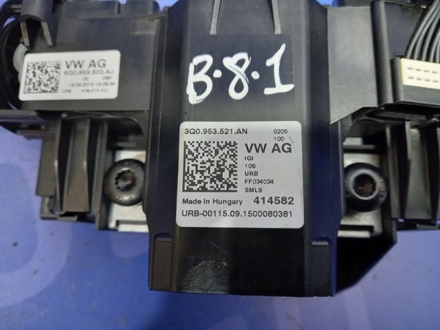 Перемикач підрульовий 5Q0953502AJIGI VAG