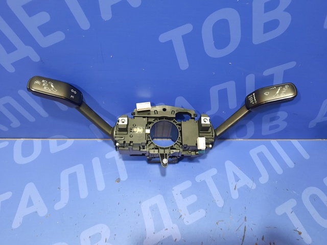 Перемикач підрульовий, в зборі 5Q0953513AJIGI VAG