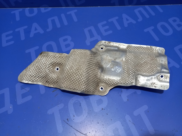 Захист (тепловий екран) кермової рейки 5Q1423981F VAG