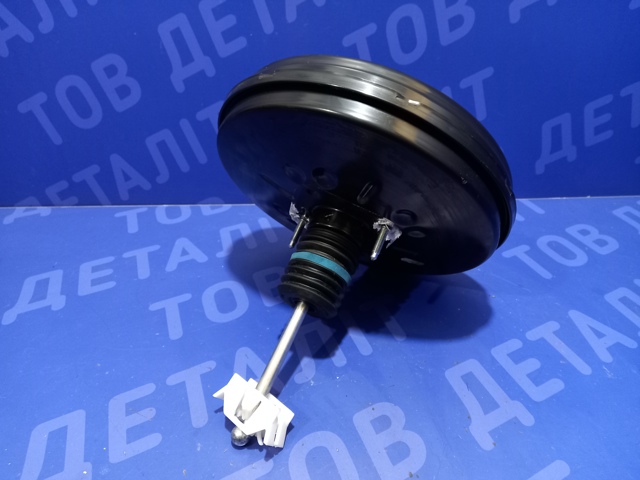 Підсилювач (гідровакуумний) Audi Q3