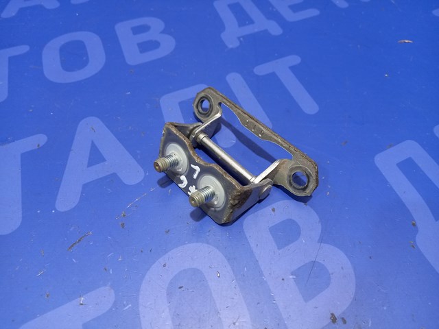 Петля задніх багажних, 3/5 -х дверей 60879FJ001 SUBARU