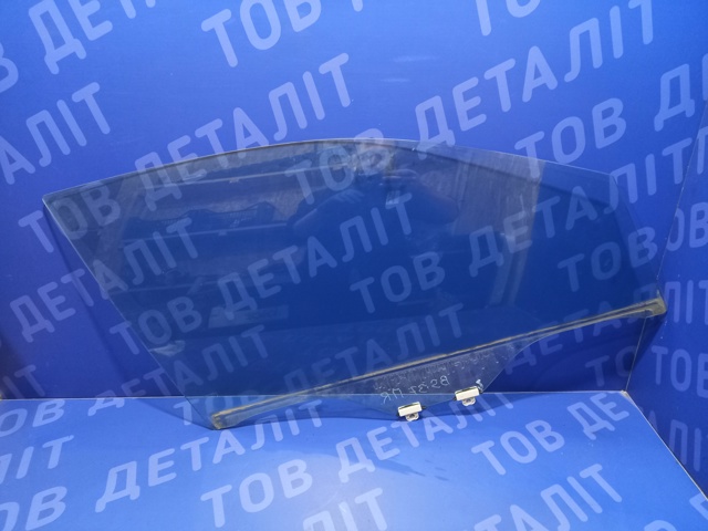 Скло передніх дверей, правих 61011AL00B SUBARU