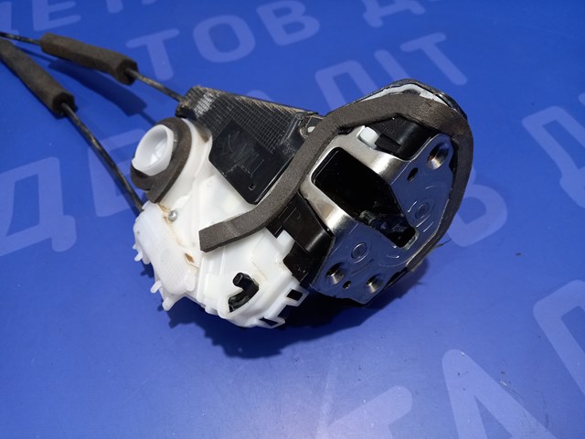 Замок задньої дверї, правої 61035SJ000 SUBARU