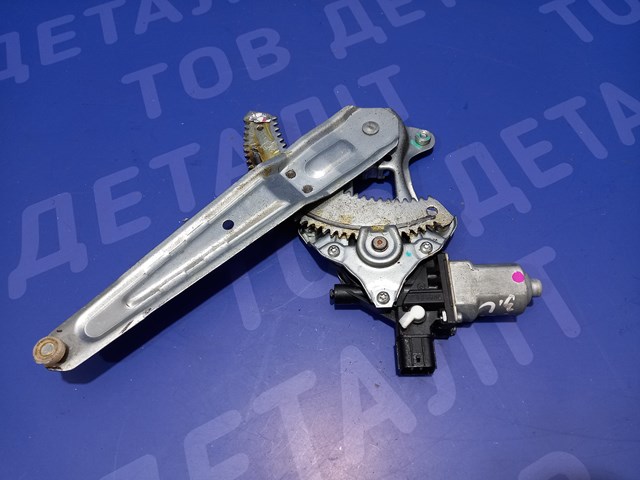 Склопідйомник задніх лівих дверей 61042AL01A SUBARU