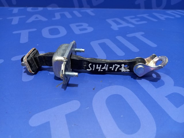 Обмежувач відкриття дверей, передній 61124SJ000 SUBARU