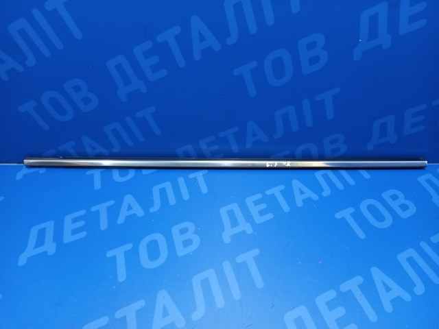 Молдинг опускного скла нижній, двері передньої, правої 61280AN001 SUBARU