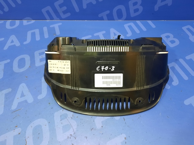 щиток приладу 62109236818 BMW