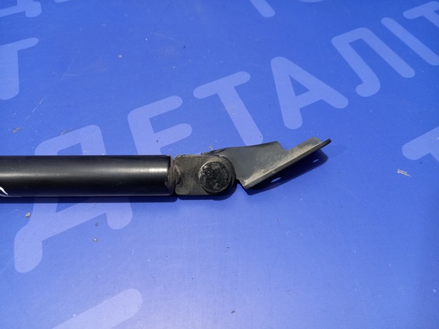 Амортизатор кришки багажника 63269SG021 SUBARU
