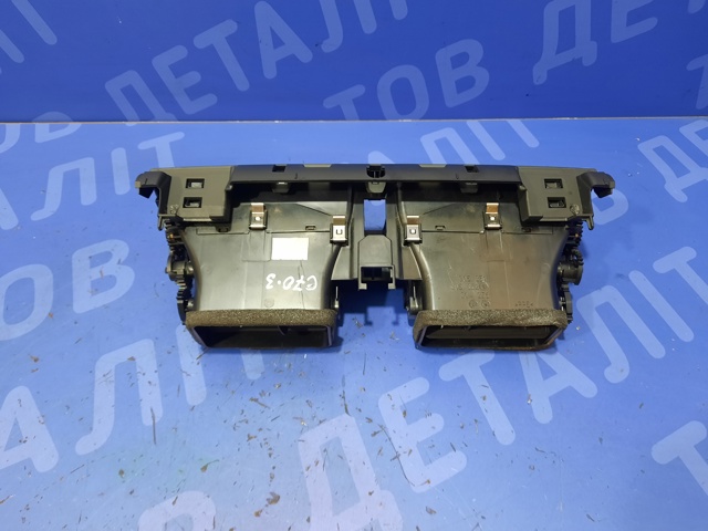 Решітка повітропровода 64229220101 BMW
