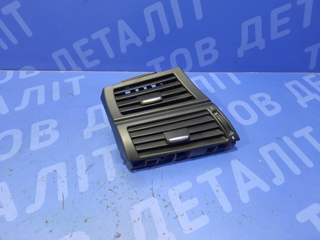 Решітка повітропровода ліва 64229227767 BMW