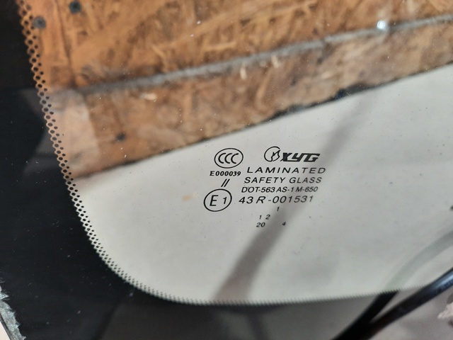 Скло лобове 65009AG110 SUBARU