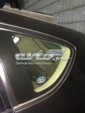 Скло багажного відсіку, ліве 65210XA070 SUBARU