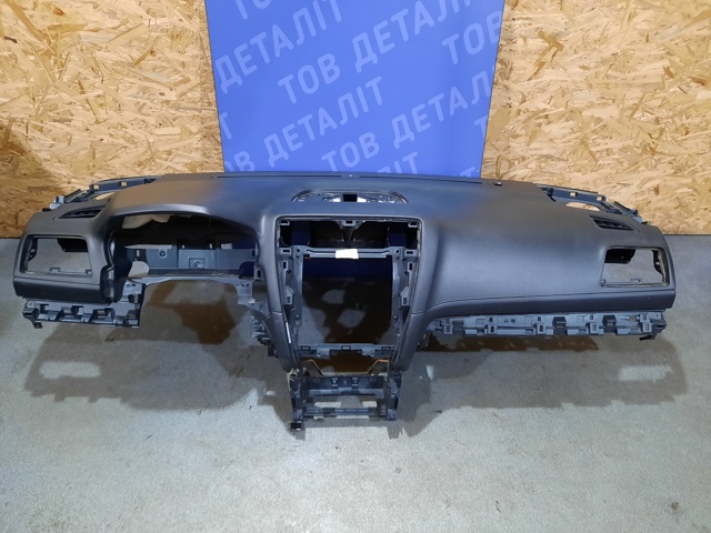 Панель приладів торпеди 66040AL01A SUBARU