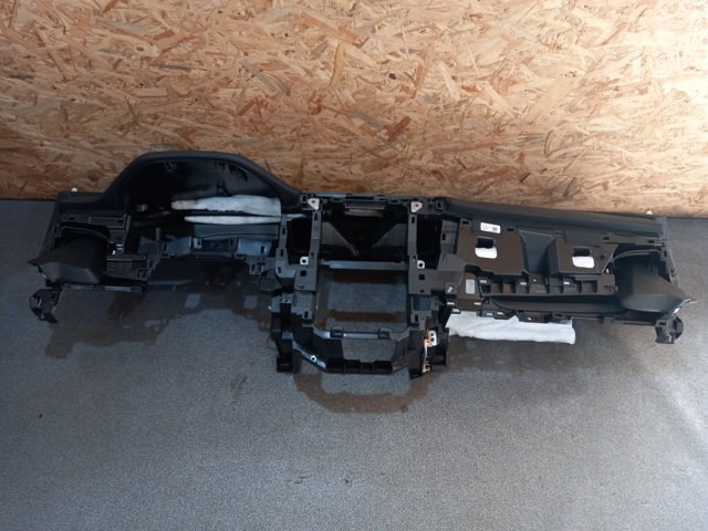Приладова панель 66040AN00A SUBARU